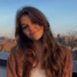 Meet your Posher, Izzy